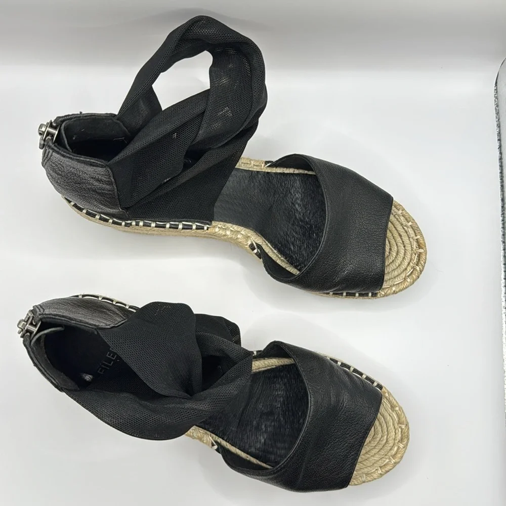NWOB Eileen Fisher Wiley Black Leather Espadrille Wedge Sandals Size 7